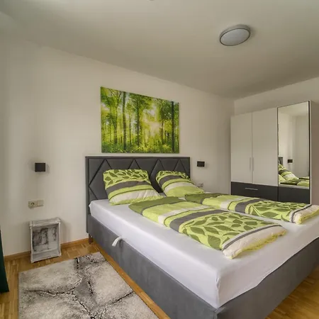 Gaestehaus Lydia - Kluesserather Bruderschaft Apartamento *